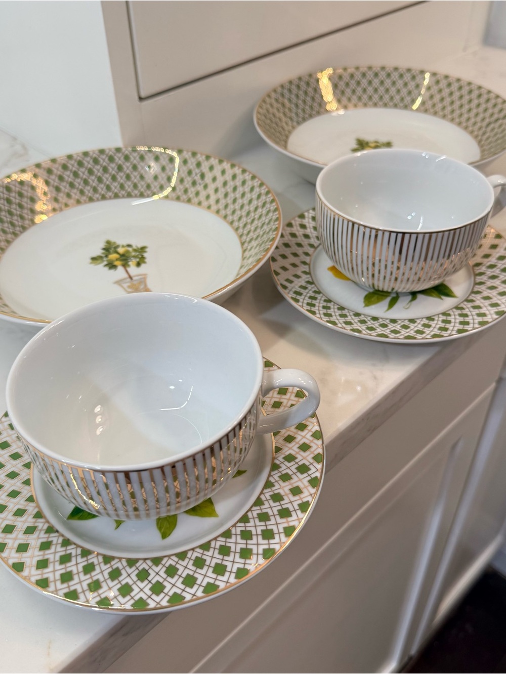 Williams Sonoma Limone Dinnerware